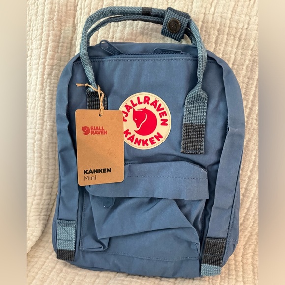 Fjallraven Kanken Mini - Picture 1 of 8
